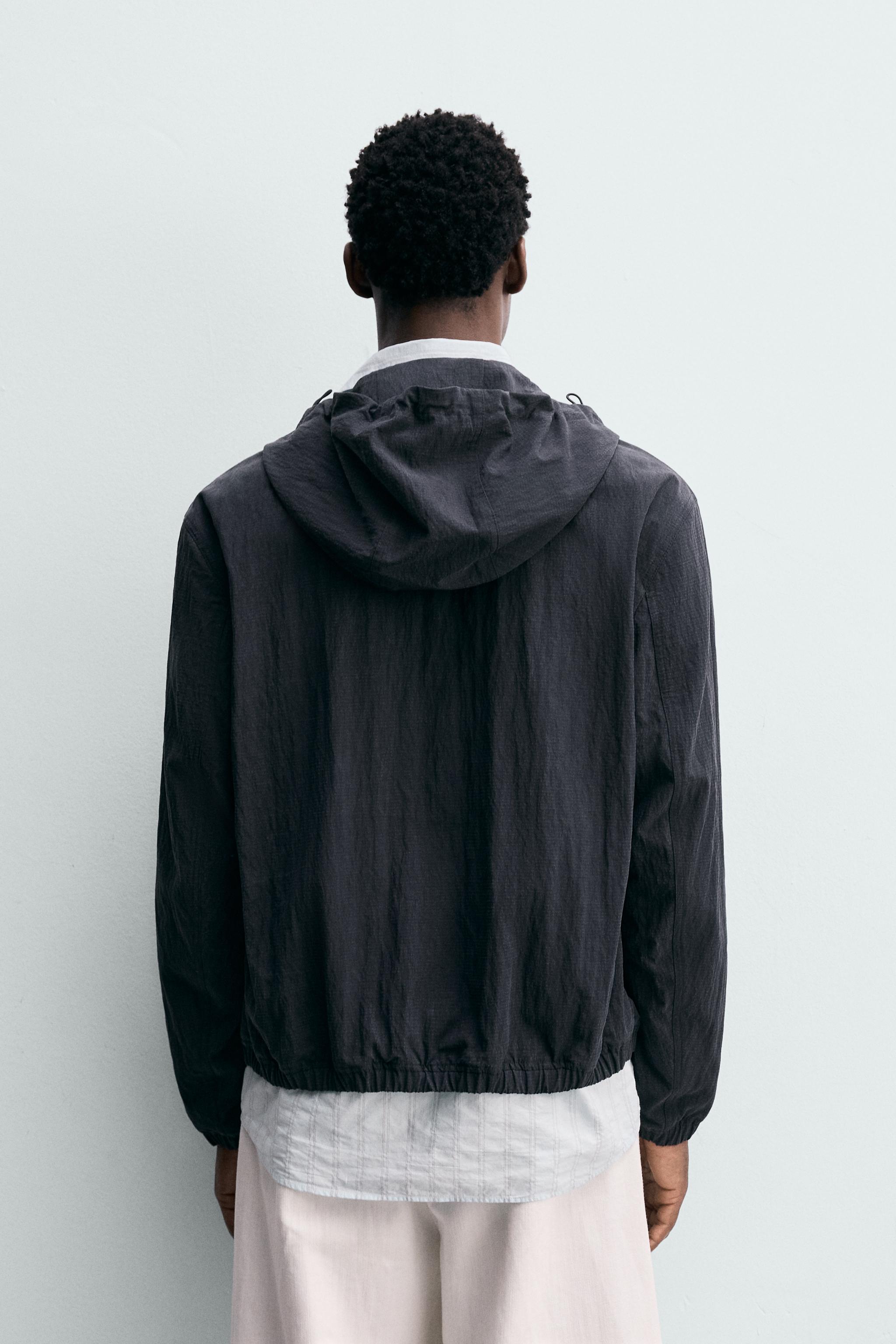 LIGHTWEIGHT TECHNICAL JACKET